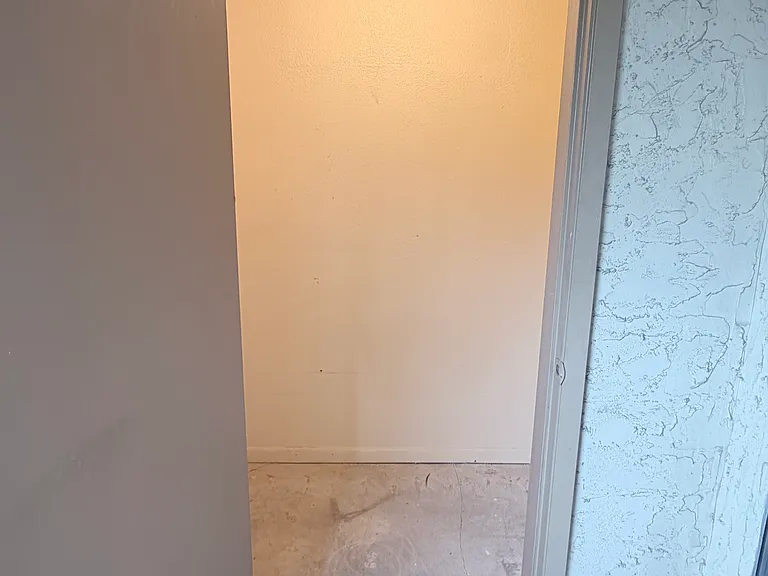 8435 Hearth Dr — Photo 8