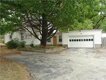 5th image of 8621 Johnson Dr