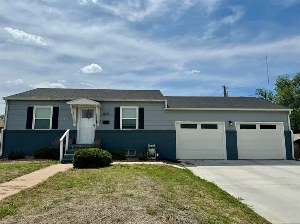 1805 Walnut St, Hays, KS 67601