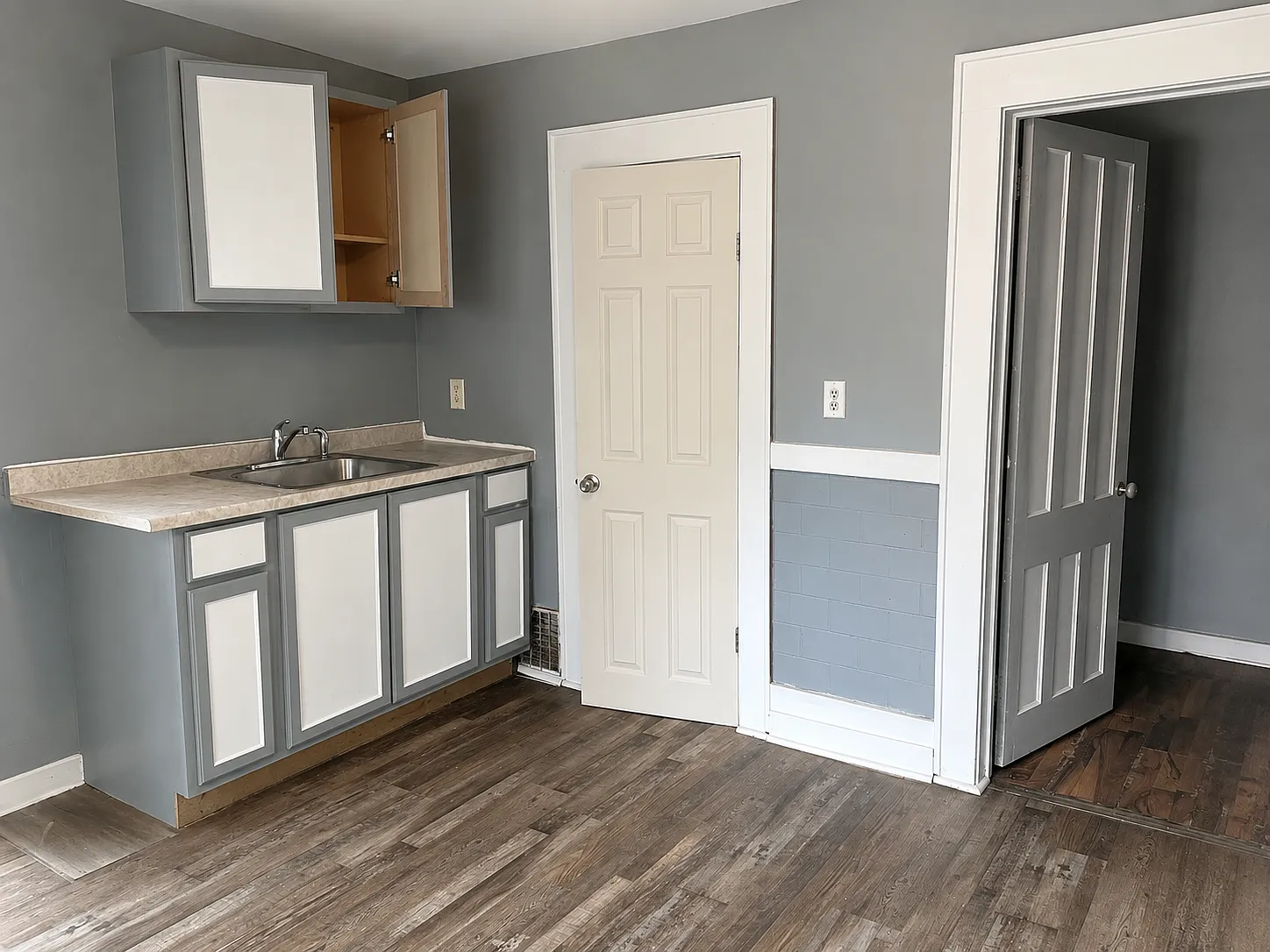 3 bed, 1200 sqft, $1,675 — Photo 2