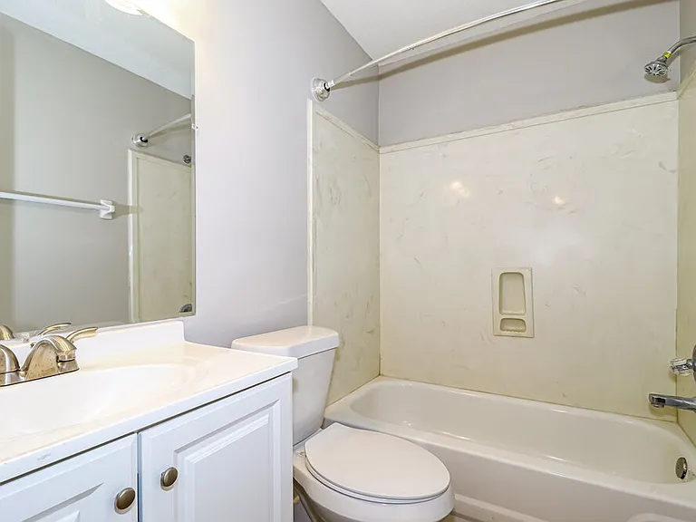 4046 Shady Mill Cv — Photo 15