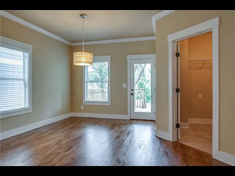 5312B Indiana Ave — Photo 6