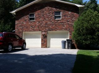 646 Greenwood Dr, Maryville, TN 37803