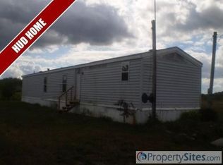 11316 E Pakes Rd, Crystal, MI 48818