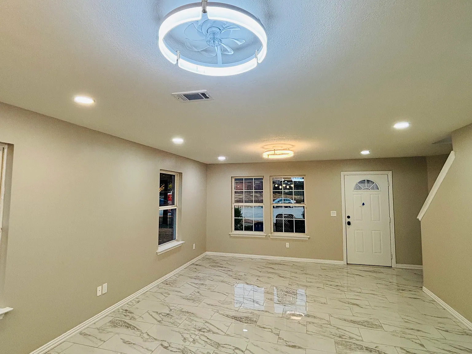 4 bed, 2.5 bath, 1509 sqft, $2,650 — Photo 2