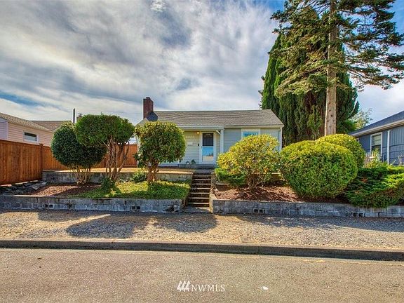 2nd image of 5314 N 47th St