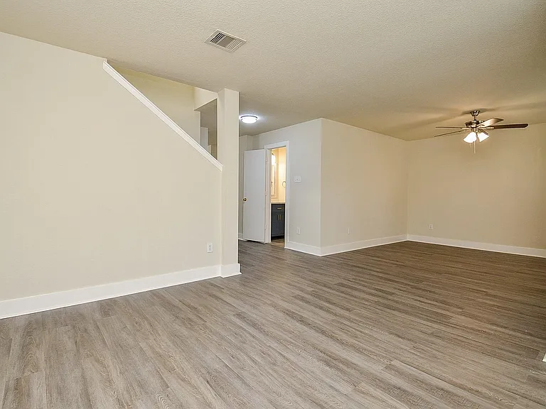 3935 Federal Ln — Photo 7