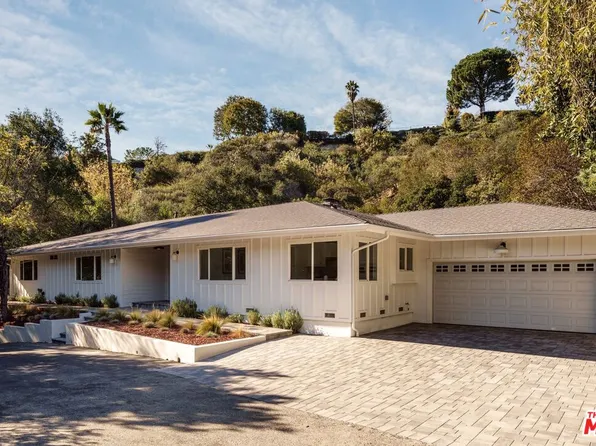 4031 Deerhorn Dr, Sherman Oaks, CA 91403