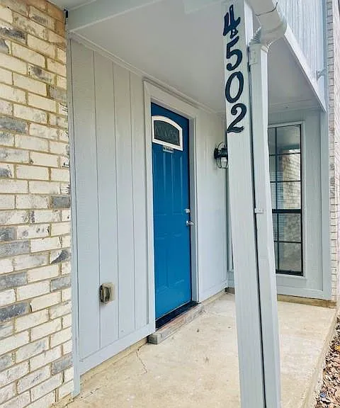 4502 Carr St — Photo 2