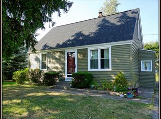 676 S Huth Rd, Cheektowaga, NY 14225