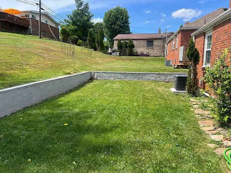 19 Robinhood Rd — Photo 35