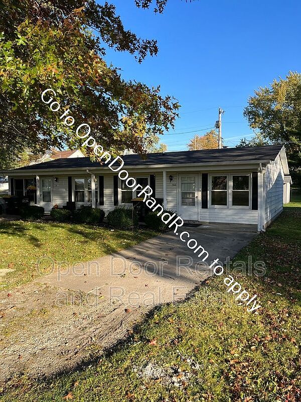 703 Lake Ave, Kendallville, IN 46755 Zillow