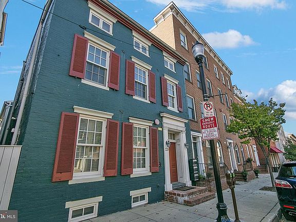 2nd image of 129 S Market St Unit 129B