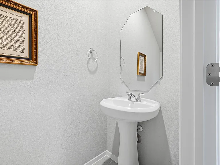 641 Running Creek Dr — Photo 29