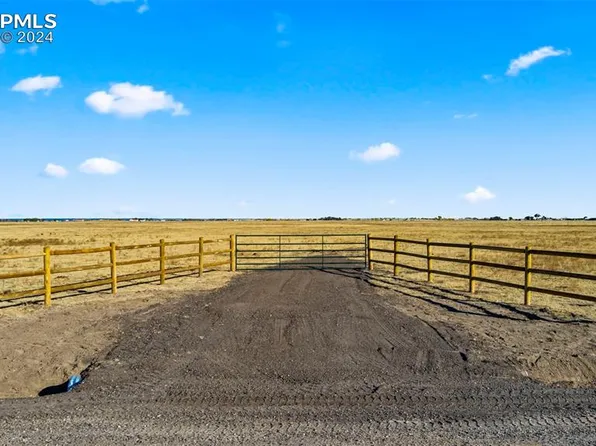 1 J D Johnson Rd, Calhan, CO 80808