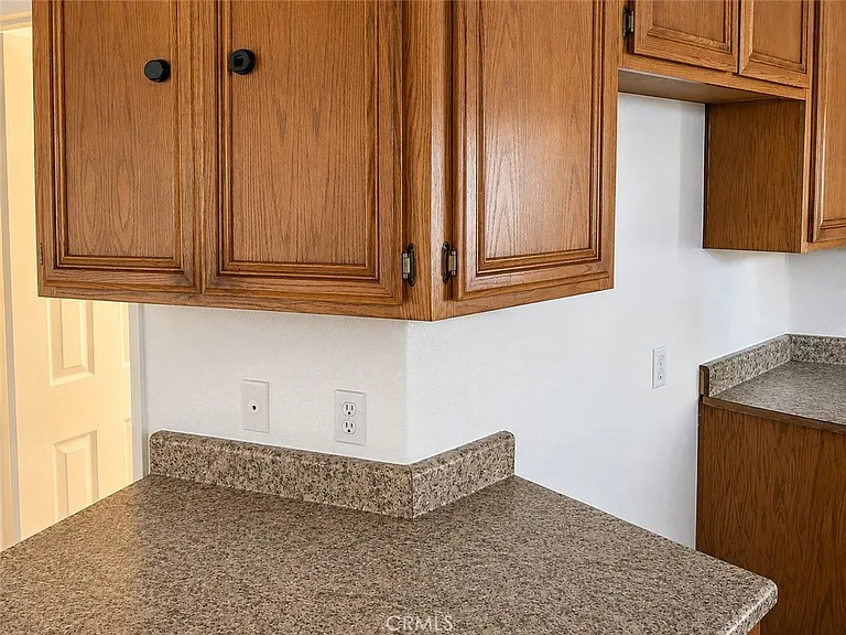 715 S Walnut Ave #3 — Photo 12