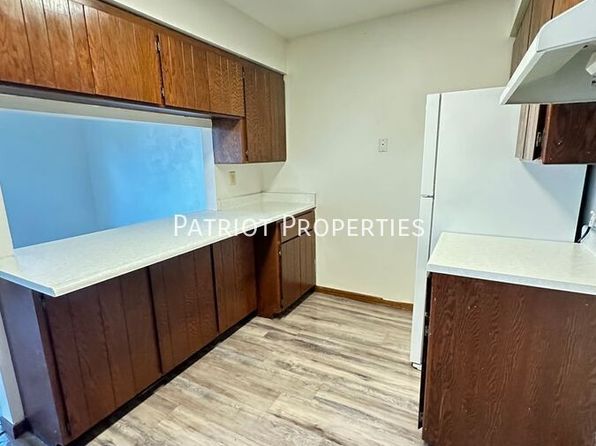 526 W Franklin St APT 7
