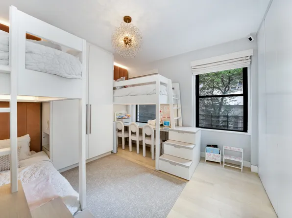 67 Park Avenue image 11 of 15