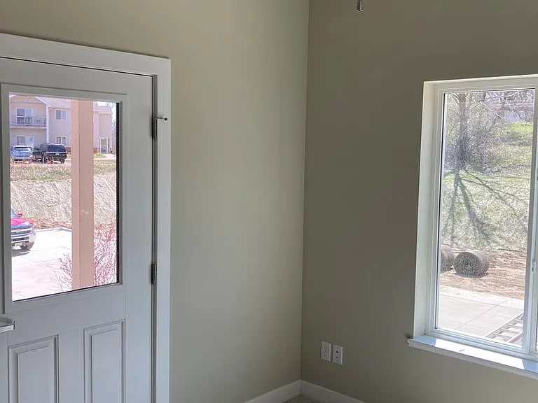 2606 Apache Court Suites 101 4 #201-301 — Photo 10
