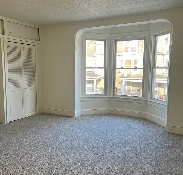34 N Tremont St — Photo 4