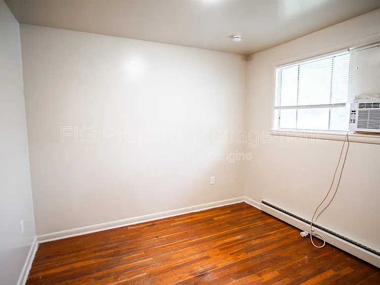 127 Upper Airbase Ln #6 — Photo 9