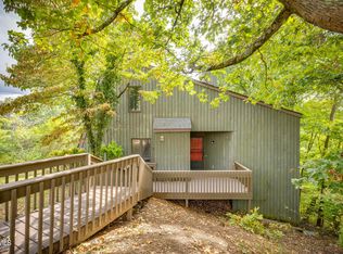 321 Hickory Blf #321, Johnson City, TN 37601