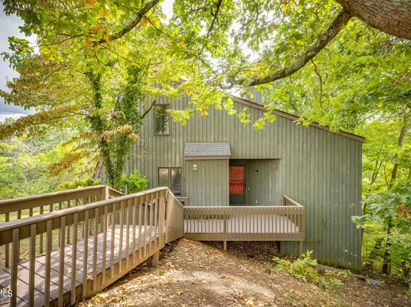 321 Hickory Blf #321, Johnson City, TN 37601