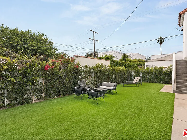 8210 W Clinton St — Photo 7