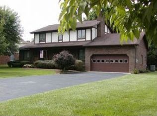2207 Nave Dr, Johnson City, TN 37601