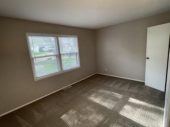 4th image of 7355 La Vista Dr