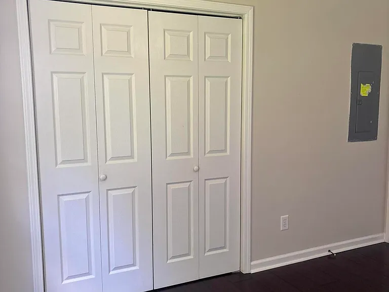 20 Walden Cir — Photo 46