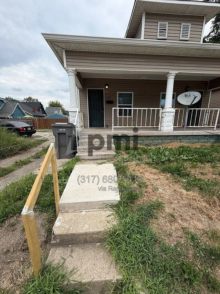 2 bed, 1.0 bath, 688 sqft, $825 — Photo 1