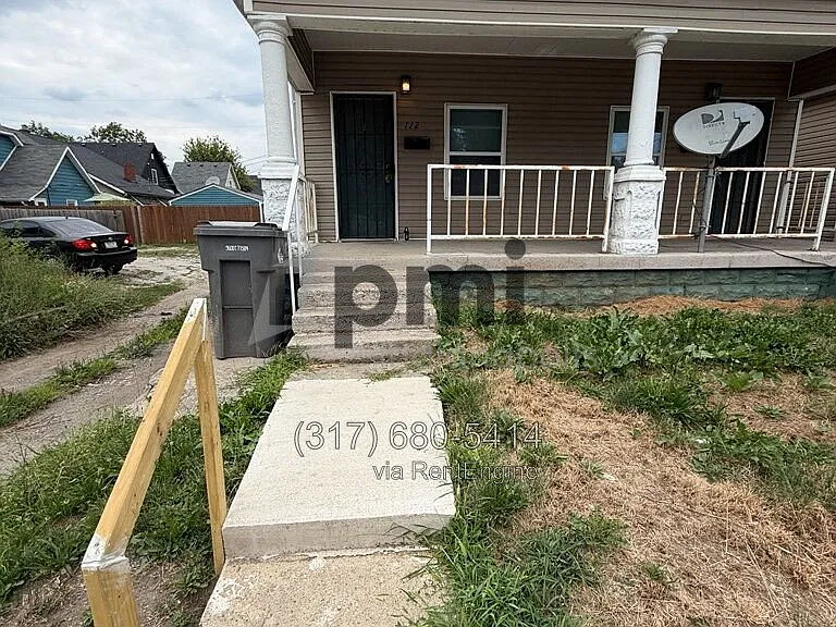 112 Adler St — Photo 1