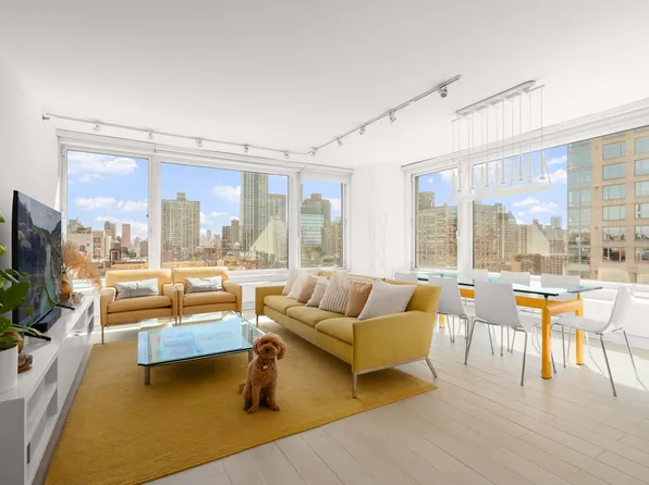 240 Riverside Boulevard image 1 of 8