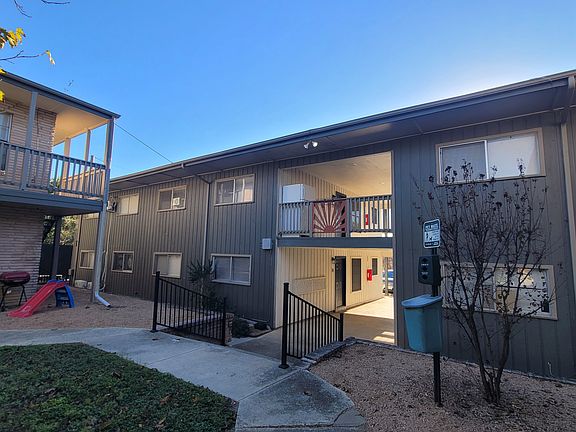 3rd image of 516 Gentleman Rd #19