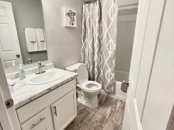 2602 N Bennett St #2