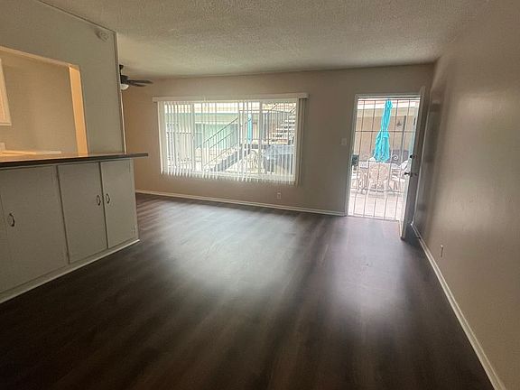 3rd image of 1101 E Ocean Blvd Unit 6