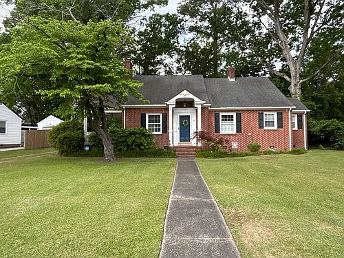 115 Jean Cir Photo 1