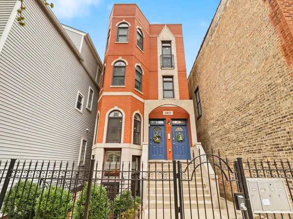 1955 W Melrose St APT 1, Chicago, IL 60657