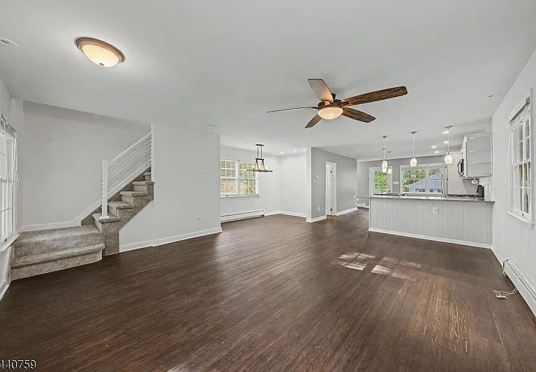8 Oak Rd — Photo 6