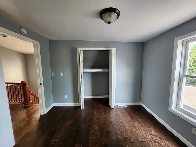 152 S 10th St #3E — Photo 8