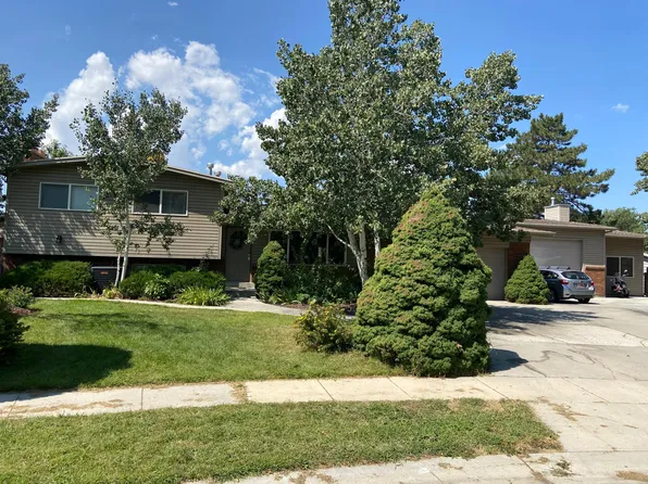 2314 E Woodchuck Cir, Sandy, UT 84093