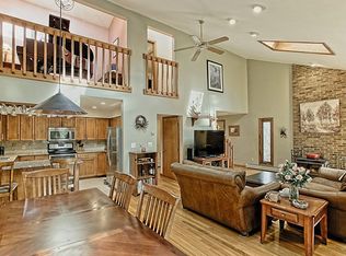 14 Lake St, Rehoboth, MA 02769