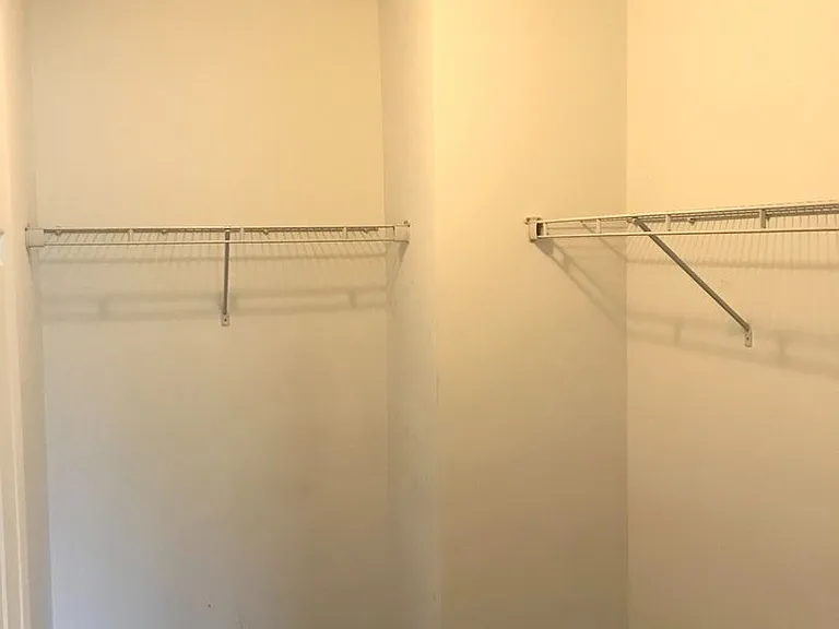 112 College Avenue — Photo 36