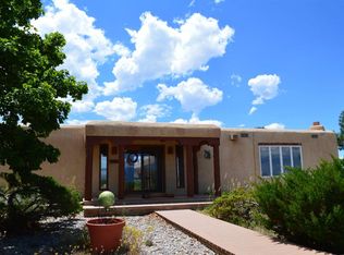 1453 Sangre De Cristo Rd, Taos, NM 87571