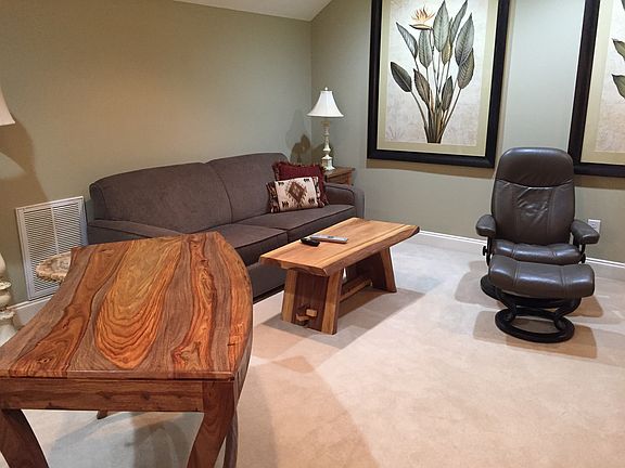 Your own private living area on the 3rd floor