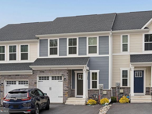 4th image of 120 Arden Way