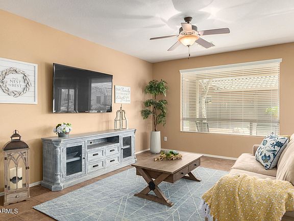 3rd image of 42193 W Basie Ln