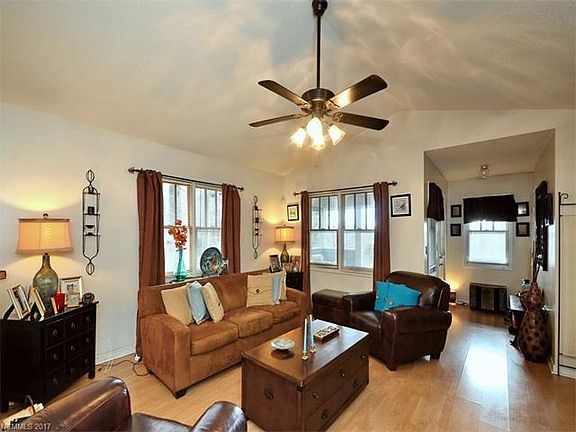 2nd image of 232 Courtland Pl