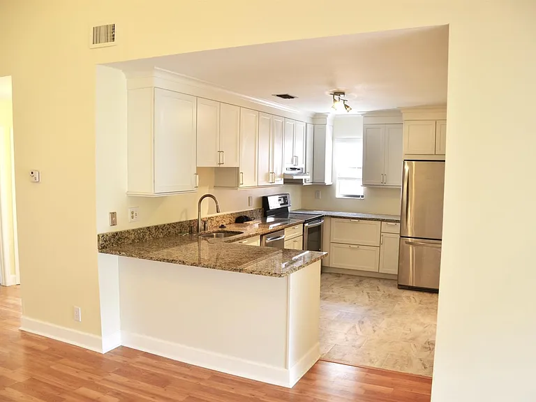 3355 Jaywood Ter #2140 — Photo 10